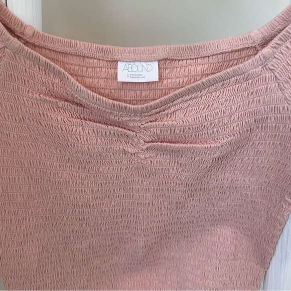 Abound Womens Lettuce Edge Trim Shirred Smocked Off-the-Shoulder Crop Top SZ S - Picture 3 of 11